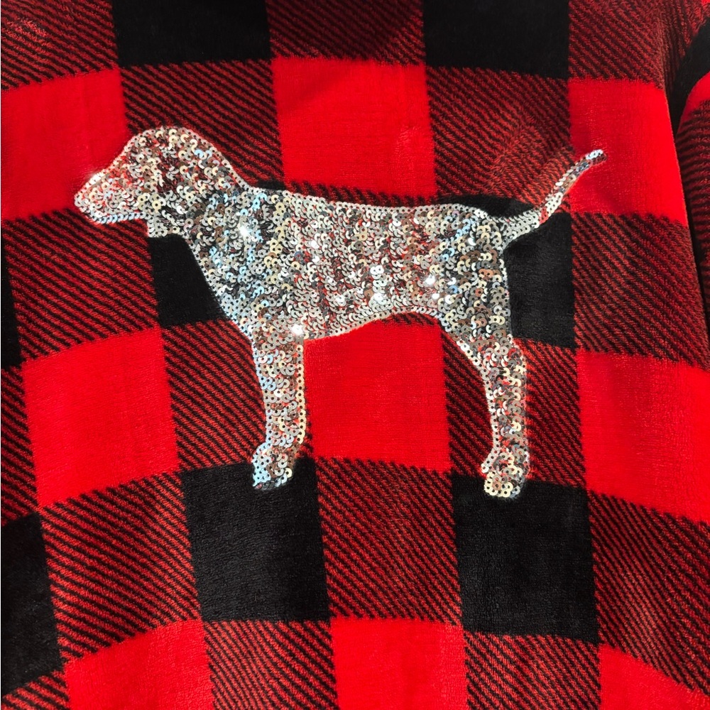 PINK Victoria's Secret Red and Black Plaid robe - Picture 3 of 4